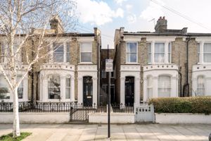 Photo 22- click for photo gallery